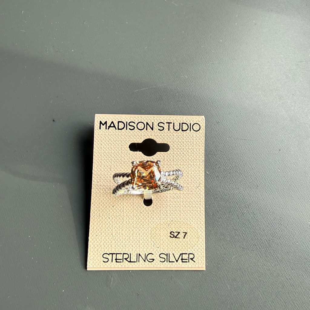 Madison Studio Silver Ring With Amber Gemstone